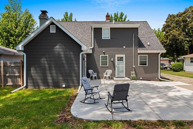 714 N LOCUST STREET, Green Bay, WI 54303