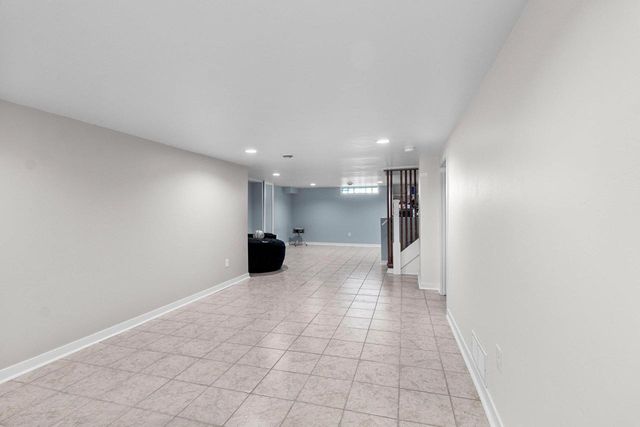 714 N LOCUST STREET, Green Bay, WI 54303