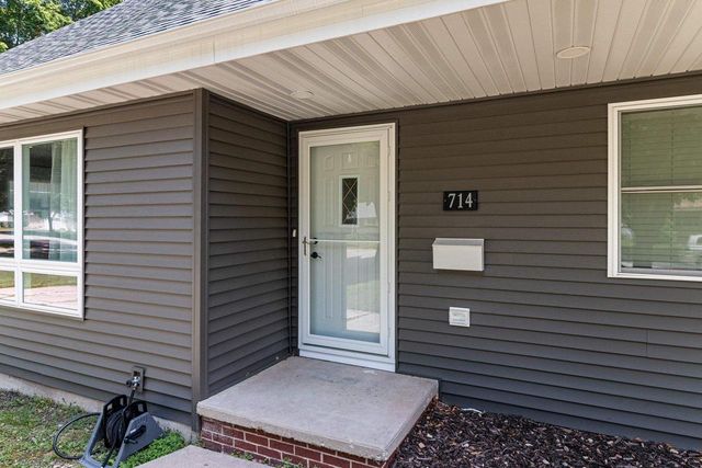 714 N LOCUST STREET, Green Bay, WI 54303