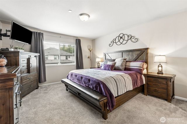 1110 Swan Loop, Dupont, WA 98327