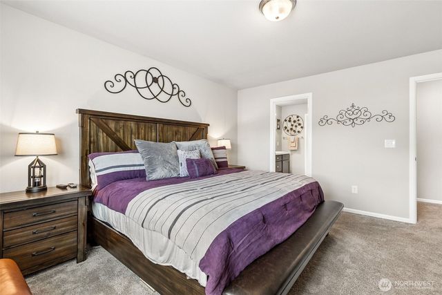 1110 Swan Loop, Dupont, WA 98327