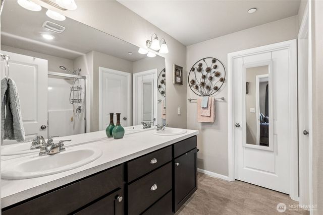 1110 Swan Loop, Dupont, WA 98327