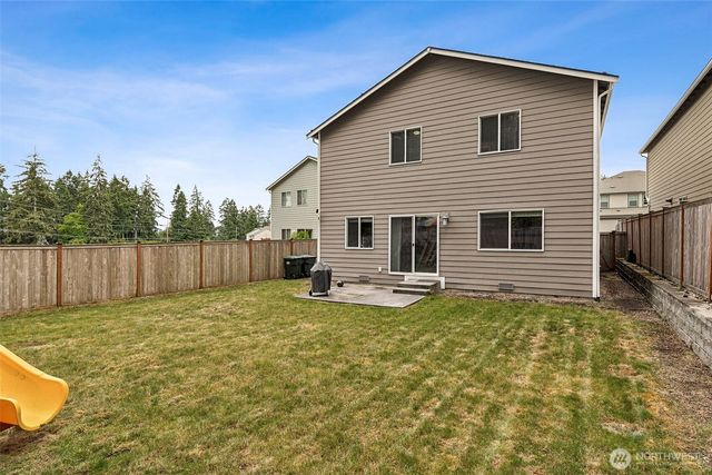 1110 Swan Loop, Dupont, WA 98327