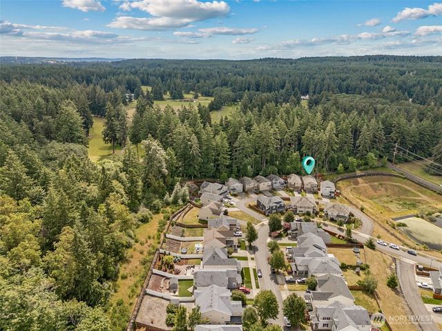 1110 Swan Loop, Dupont, WA 98327