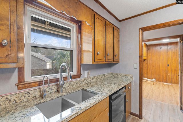 1162 Crosshill Lane, Newberry, SC 29108