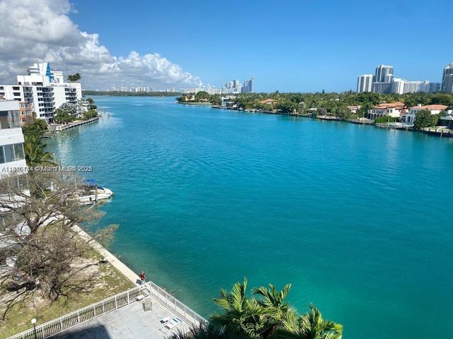 9821 E Bay Harbor Dr 503, Bay Harbor Islands, FL 33154