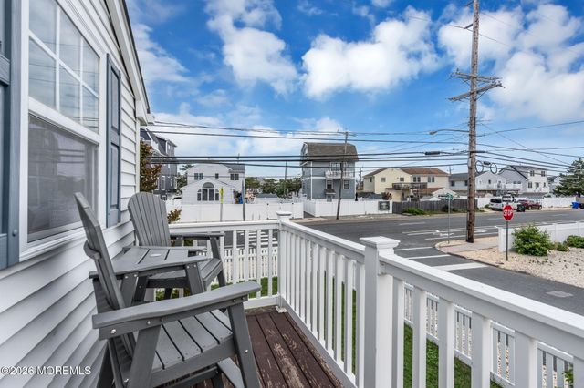 301 W Kupper Drive, Normandy Beach, NJ 08739