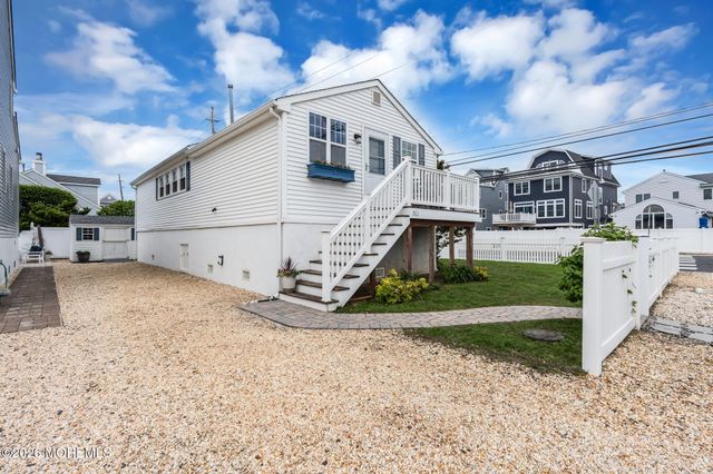 301 W Kupper Drive, Normandy Beach, NJ 08739