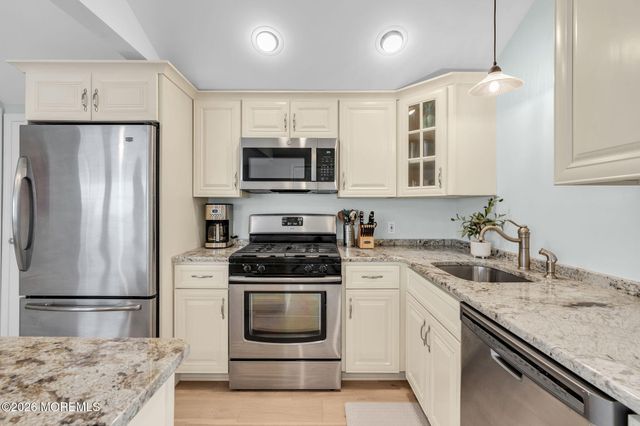 301 W Kupper Drive, Normandy Beach, NJ 08739