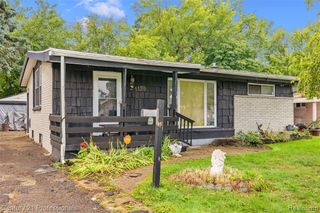 1178 Dudley Avenue, Pontiac, MI 48342