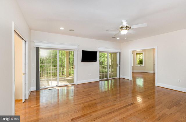 121 MARLBOROUGH POINT RD, Stafford, VA 22554