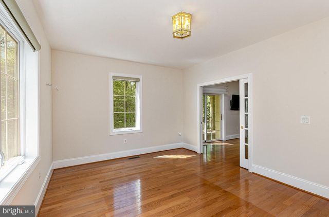 121 MARLBOROUGH POINT RD, Stafford, VA 22554