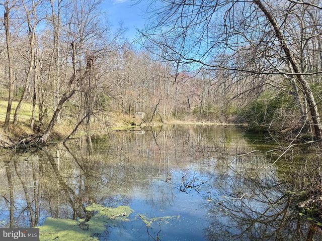 121 MARLBOROUGH POINT RD, Stafford, VA 22554