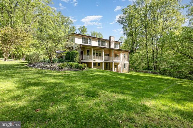 121 MARLBOROUGH POINT RD, Stafford, VA 22554