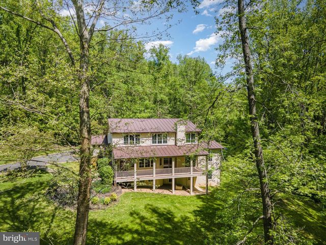 121 MARLBOROUGH POINT RD, Stafford, VA 22554