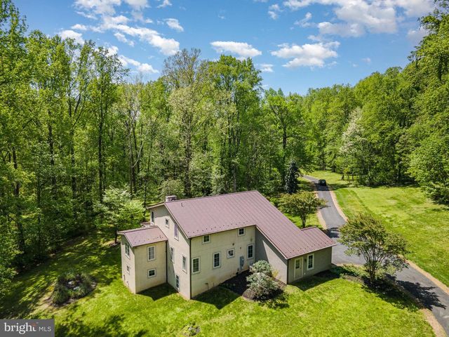 121 MARLBOROUGH POINT RD, Stafford, VA 22554