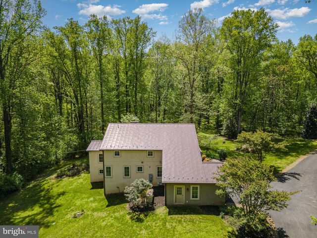 121 MARLBOROUGH POINT RD, Stafford, VA 22554