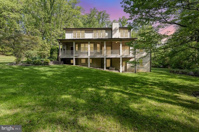 121 MARLBOROUGH POINT RD, Stafford, VA 22554