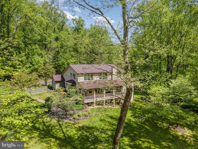 121 MARLBOROUGH POINT RD, Stafford, VA 22554