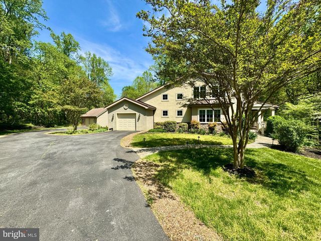 121 MARLBOROUGH POINT RD, Stafford, VA 22554