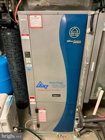 121 MARLBOROUGH POINT RD, Stafford, VA 22554