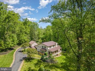 121 MARLBOROUGH POINT RD, Stafford, VA 22554