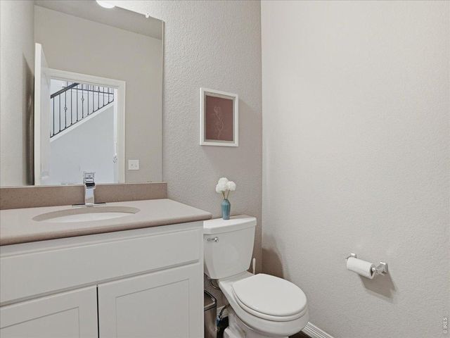 1766 Ruddlesway Dr, Windsor, CO 80550