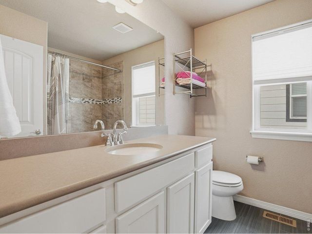1766 Ruddlesway Dr, Windsor, CO 80550