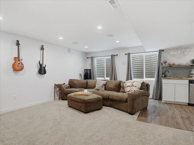 1766 Ruddlesway Dr, Windsor, CO 80550