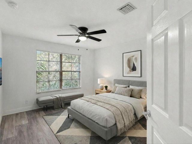 10844 Lake Wynds Court, Boynton Beach, FL 33437