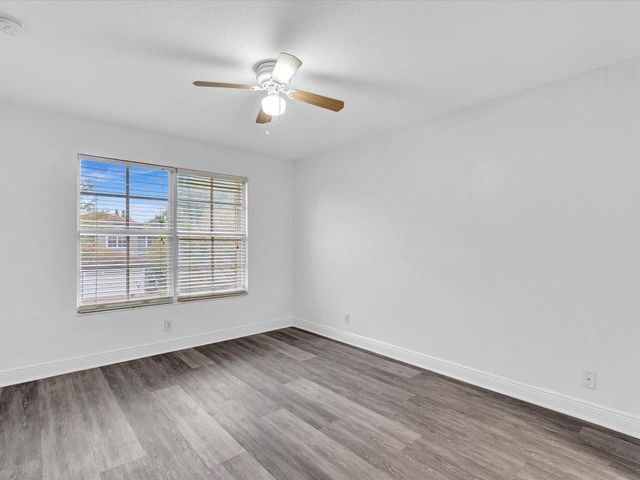 10844 Lake Wynds Court, Boynton Beach, FL 33437