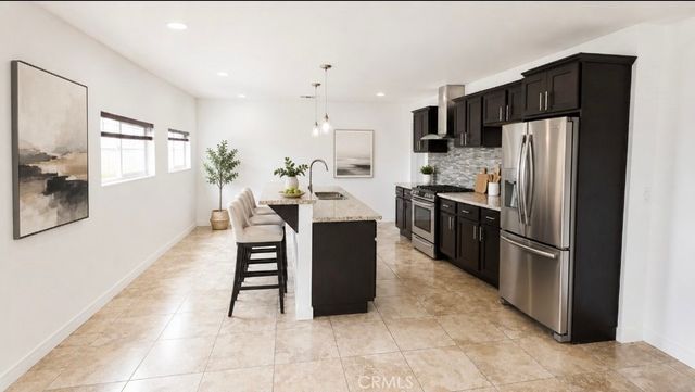 6929 El Selinda, Bell Gardens, CA 90201