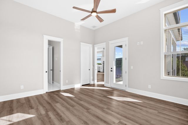 305 Harbour View Dr., Myrtle Beach, SC 29579