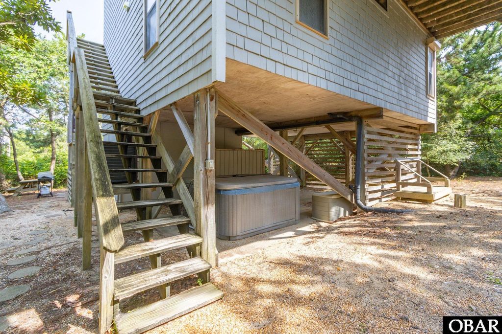 Image 41 of property listing at 131 Hillside Court Lot 24, Duck, NC 27949