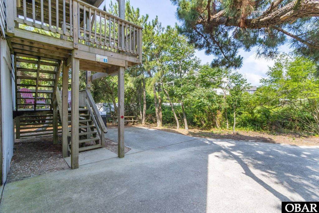 Image 42 of property listing at 131 Hillside Court Lot 24, Duck, NC 27949