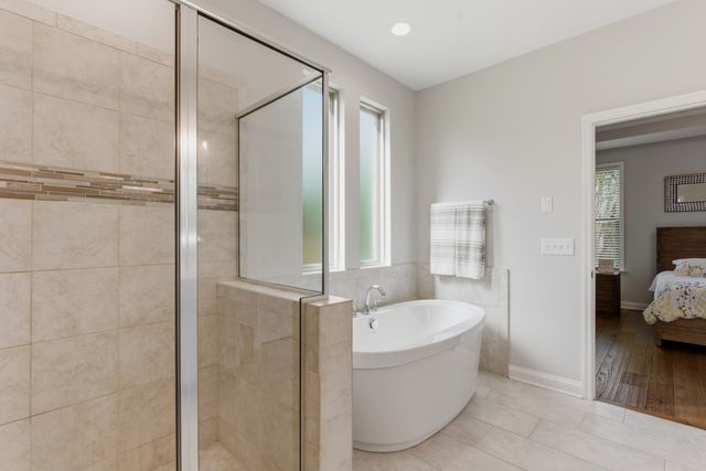600 Cherry Grove Pt, Whites Creek, TN 37189