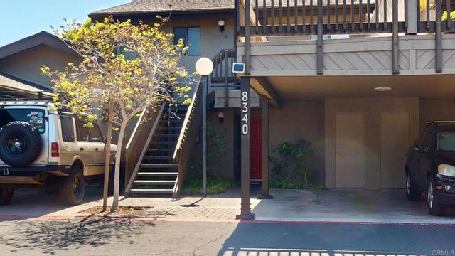 8340 Via Sonoma F, La Jolla, CA 92037