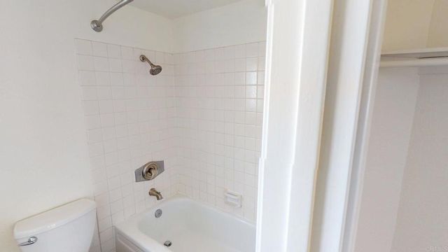 8340 Via Sonoma F, La Jolla, CA 92037