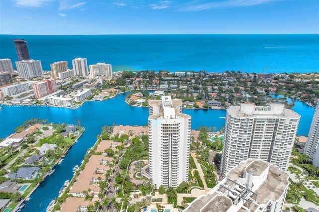 21200 Point Place PH 2804, Aventura, FL 33180
