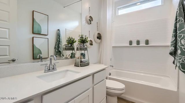 5966 N 192ND Drive, Litchfield Park, AZ 85340
