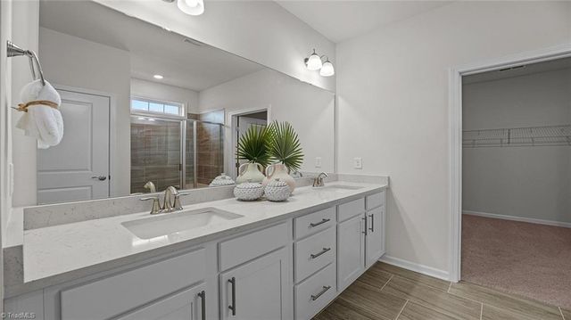 302 Sefton Drive, Jamestown, NC 27282