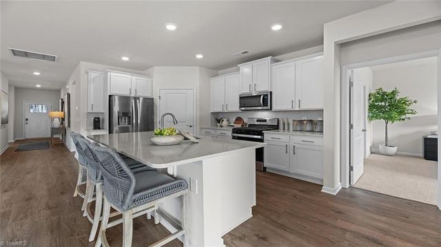 302 Sefton Drive, Jamestown, NC 27282