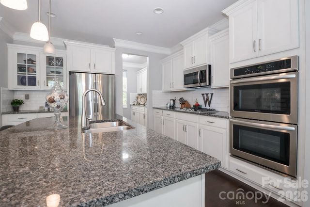 117 Tomahawk Drive, Mooresville, NC 28117