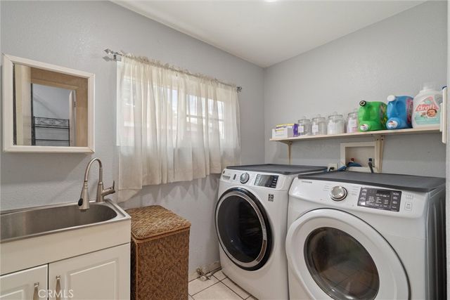 3090 Lynwood, Lynwood, CA 90262