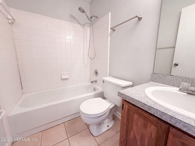 1708 ASHWOOD Circle, Middleburg, FL 32068