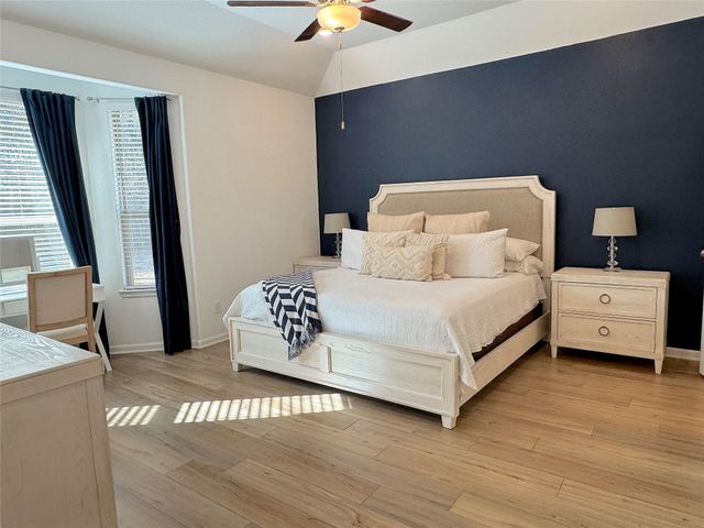 9415 Vista Falls Trace, Kingwood, TX 77365