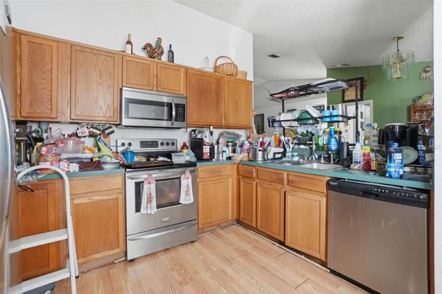 1650 E WELCH ROAD, Apopka, FL 32712