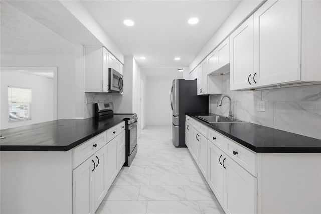 22 S OSCEOLA STREET, Beverly Hills, FL 34465