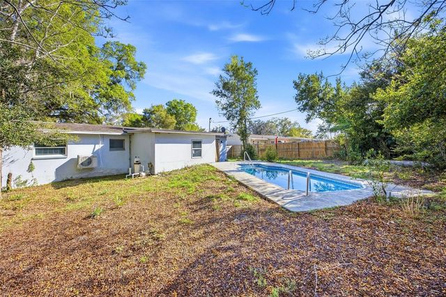 22 S OSCEOLA STREET, Beverly Hills, FL 34465