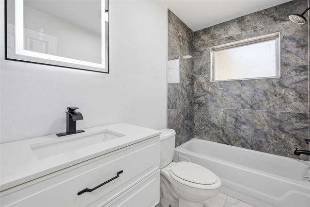 22 S OSCEOLA STREET, Beverly Hills, FL 34465